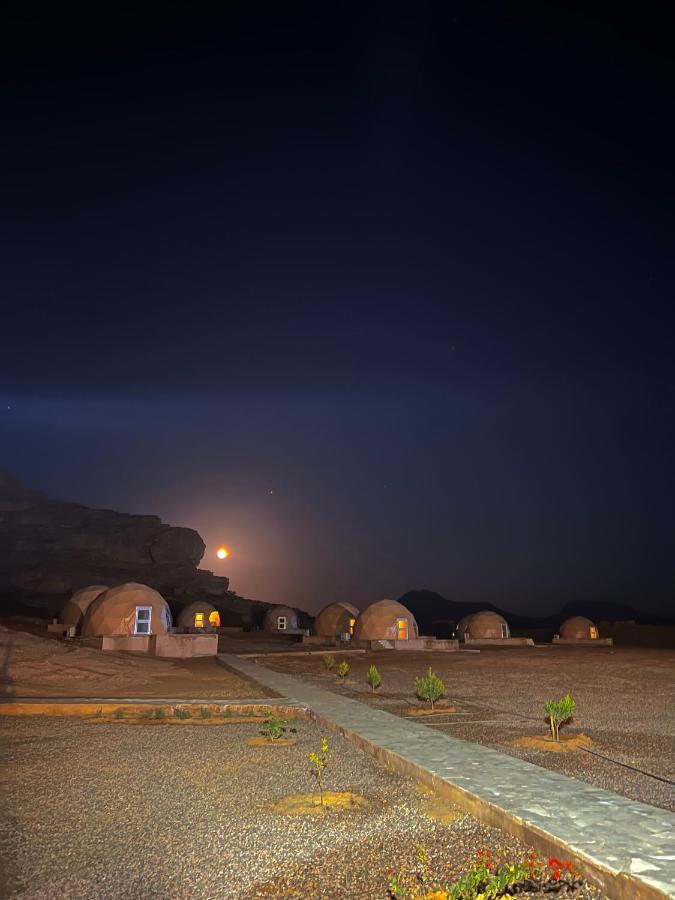 ホテルRoyal Luxury Camp ワディ ・ラム エクステリア 写真